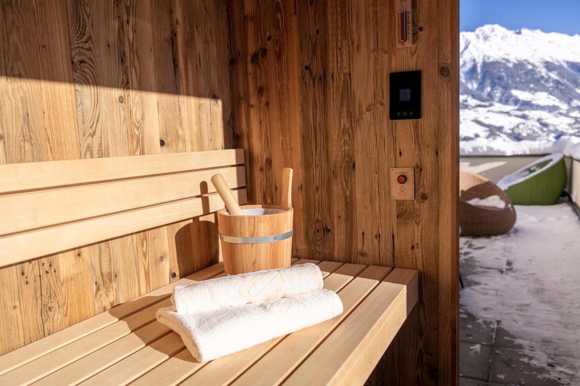 Alpenapart Ladis Ehemals Alpenapart Alexander Inklusive Sommer Bergbahnticket Eksteriør billede