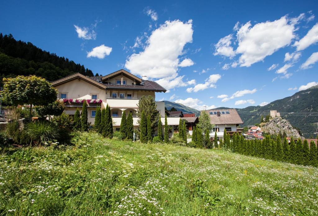 Alpenapart Ladis Ehemals Alpenapart Alexander Inklusive Sommer Bergbahnticket Eksteriør billede